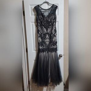Cachet Charcoal Applique Illusion Tulle Mermaid Evening Gown Size 6